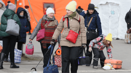 Більшість залишаться — скільки українців готові виїхати з країни - 285x160