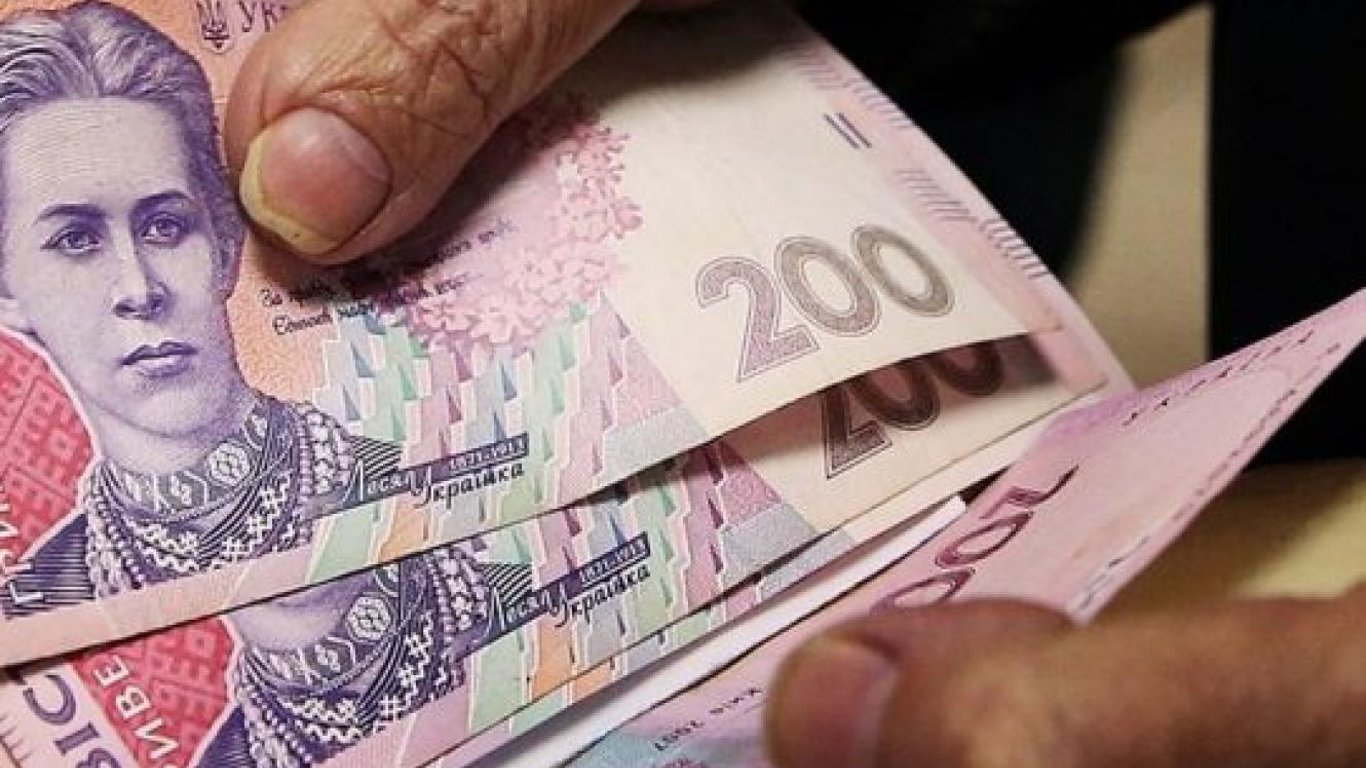 У Львові винесли вирок жінці, яка ошукала пенсіонерку на понад 130 тисяч гривень