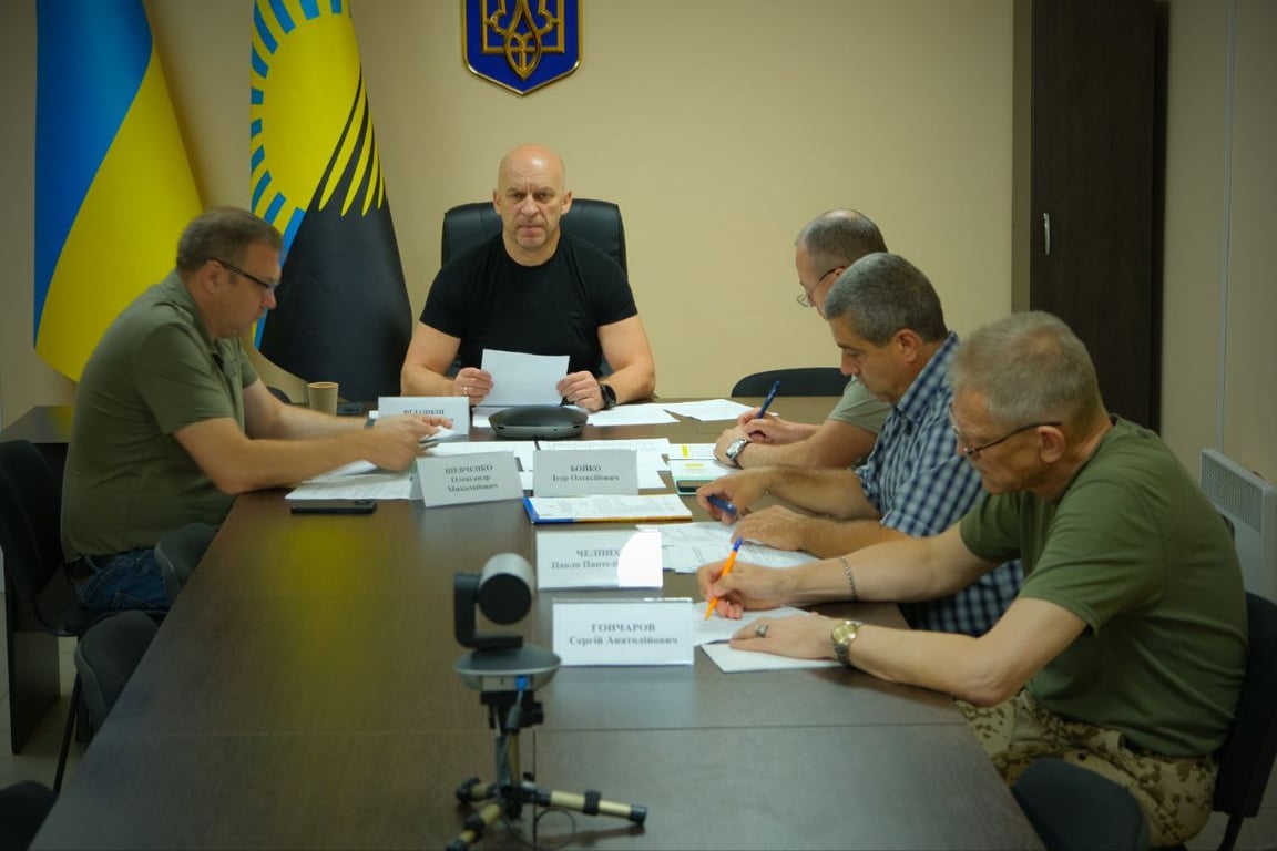 В трех громадах Донбасса объявили принудительную эвакуацию детей - фото 1