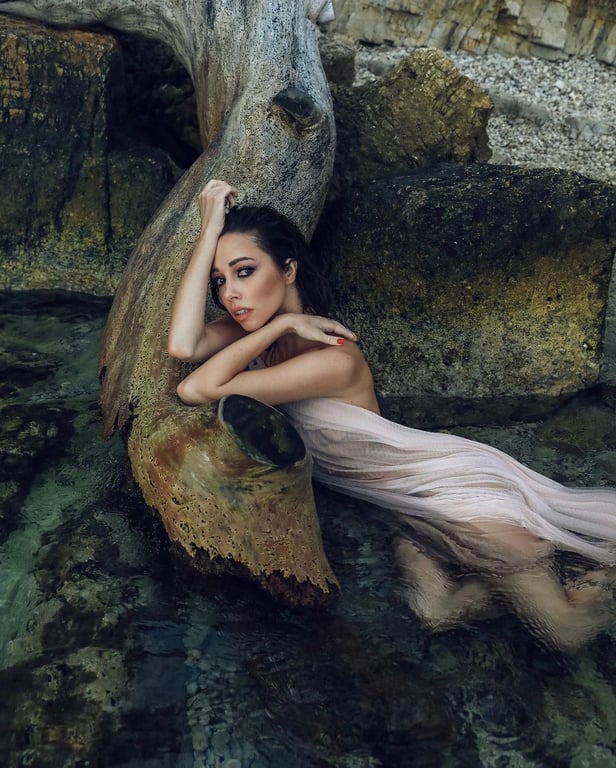 Балерина Катерина Кухар. Фото: instagram.com/oksi_official/