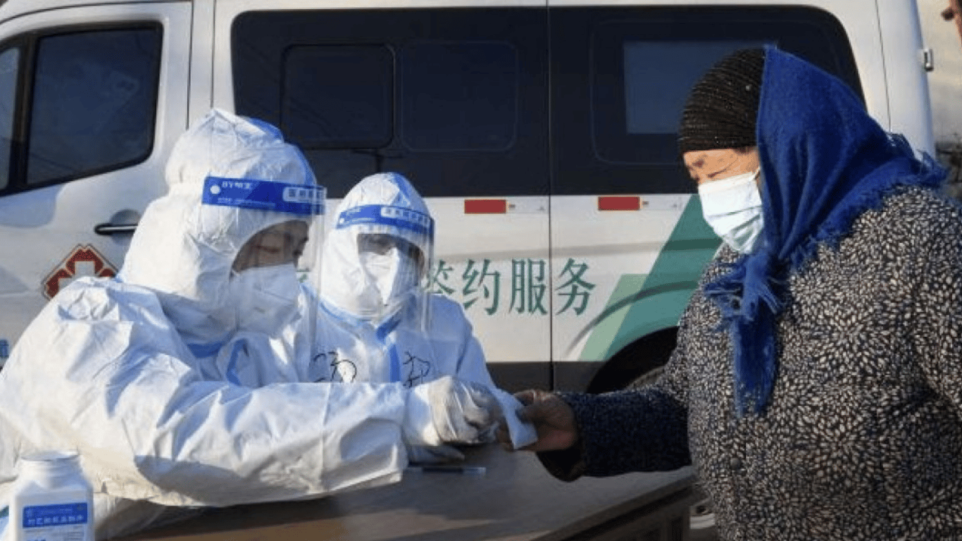 Коронавирус - в Китае смертность выросла до 9 тысяч в день