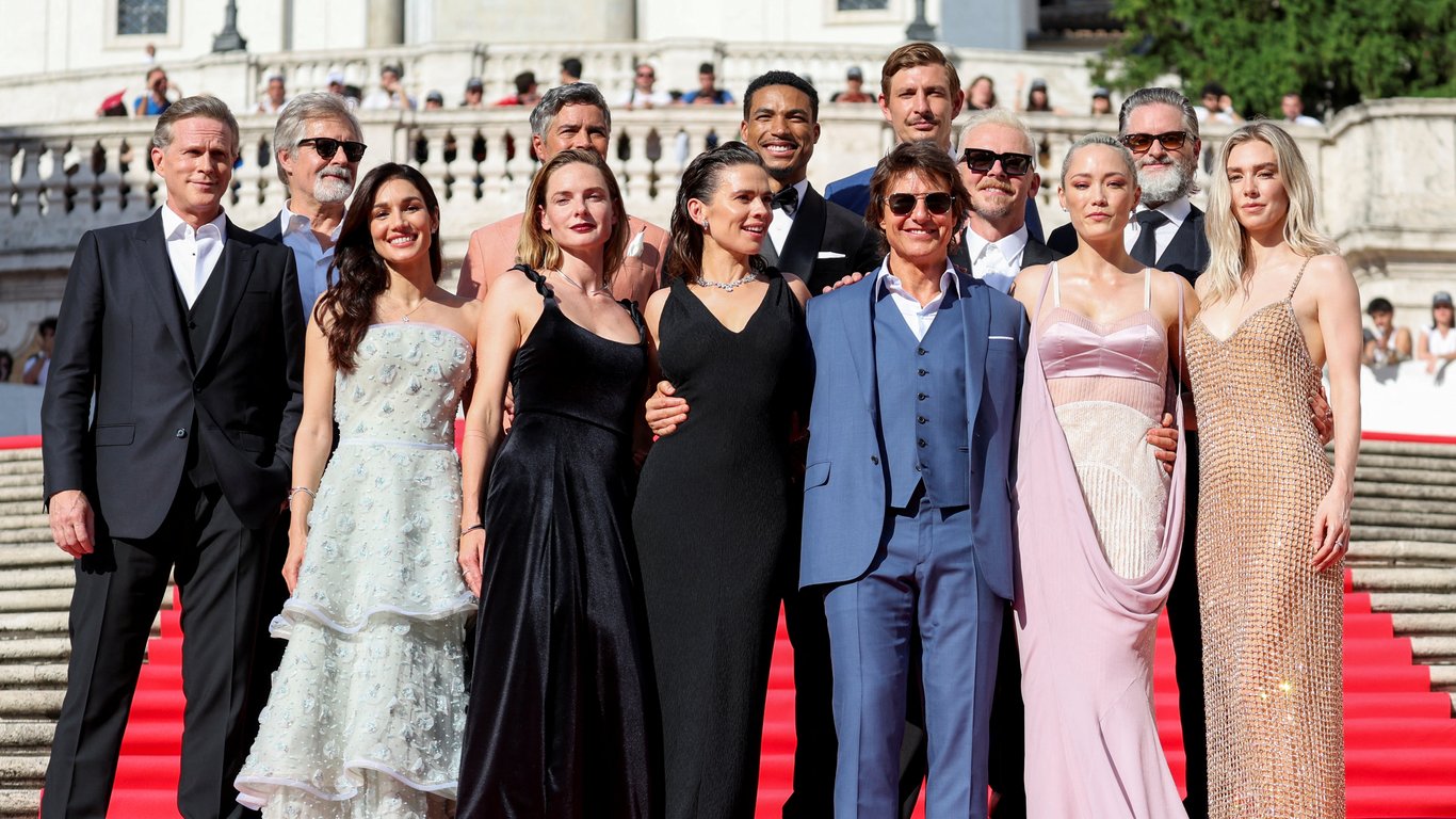 Місія нездійсненна: Том Круз у компанії голлівудських красунь відвідав прем'єру