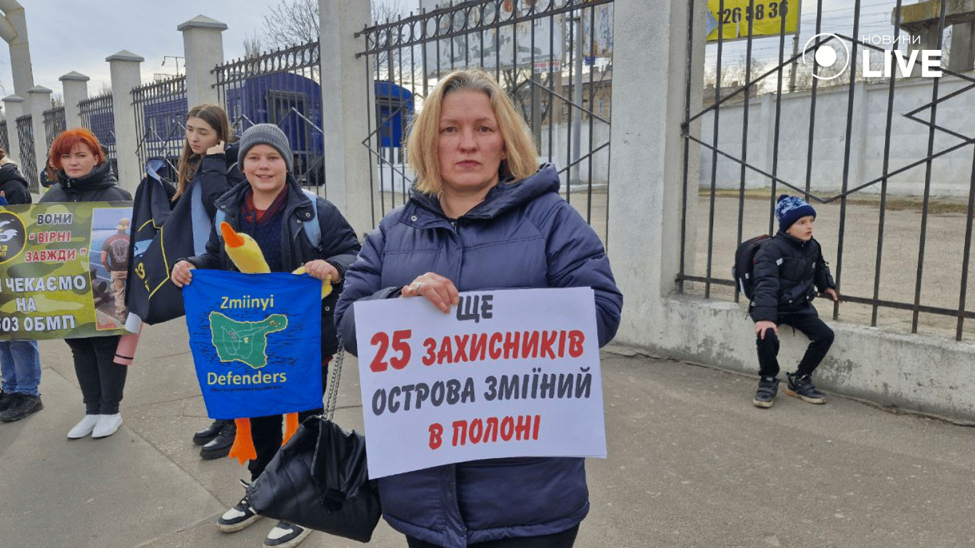 Ты свободен, а они нет — в Одессе состоялась акция Free Azov - фото 2