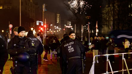 У Німеччині через піротехніку загинули двоє підлітків, є поранені - 285x160