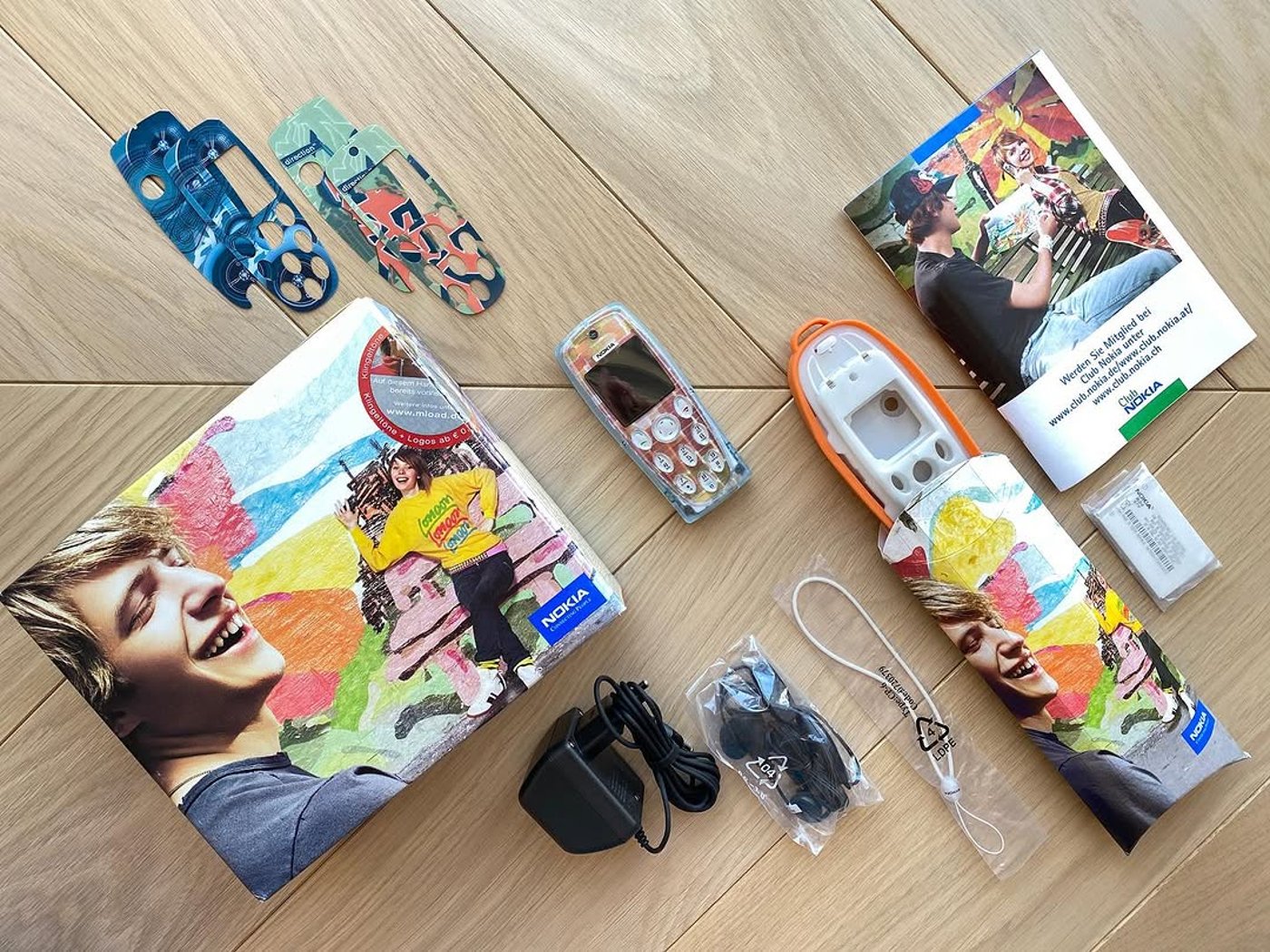 Внешний вид телефона Nokia 3200