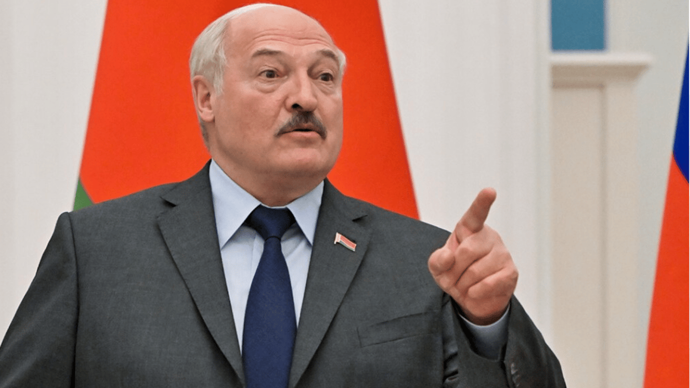 Глобальная опасность: Подоляк назвал Лукашенко VIP-пропагандистом войны