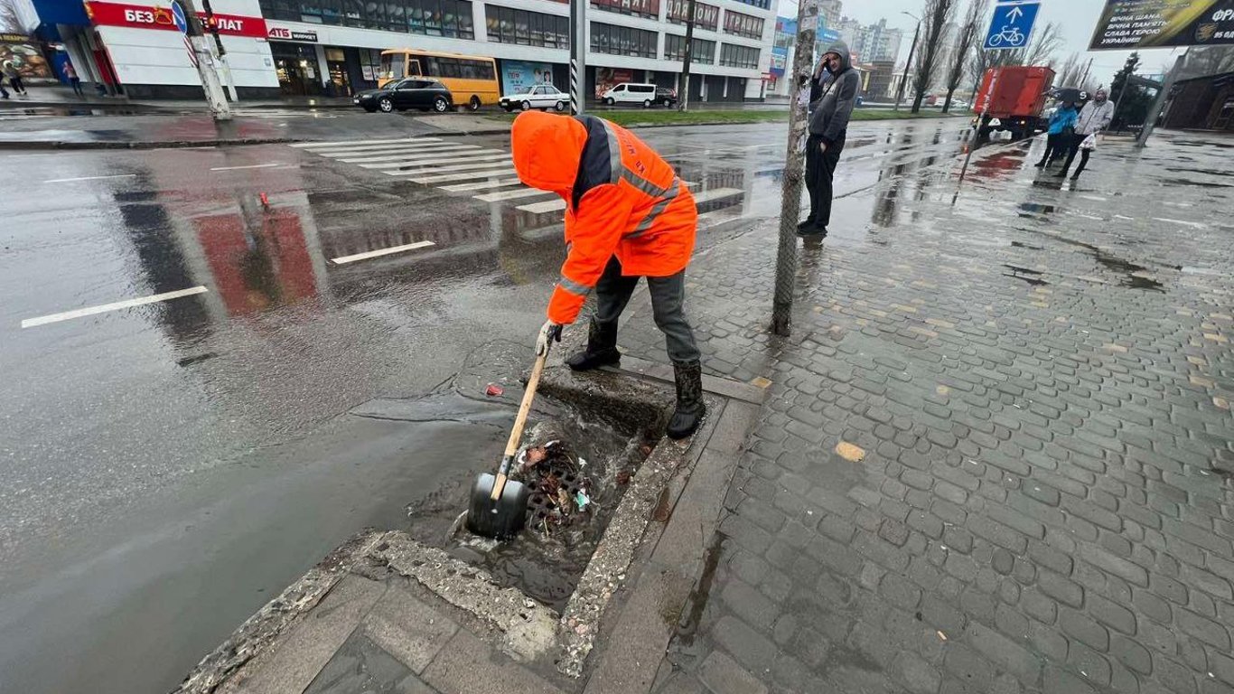 Из-за дождя в Одессе возможно подтопление