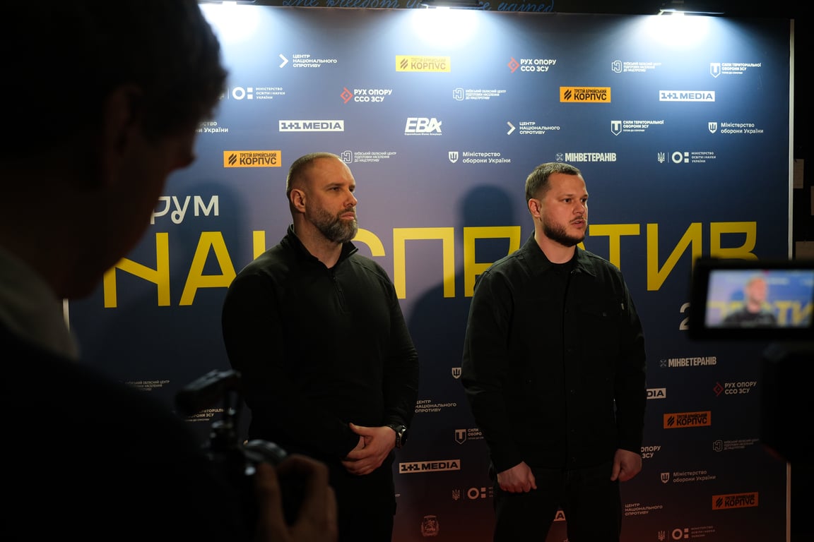 Олег Синєгубов, Микола Калашник