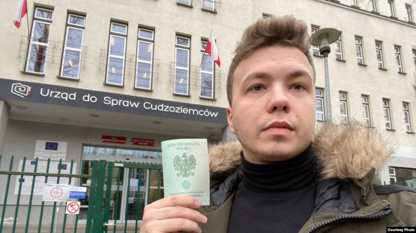 Роман Протасевич - за блогером могли стежили спецагенти з паспортами РФ