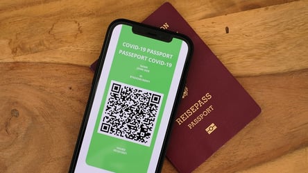 Названы сроки запуска COVID-паспортов в Украине: когда и что они дадут - 285x160