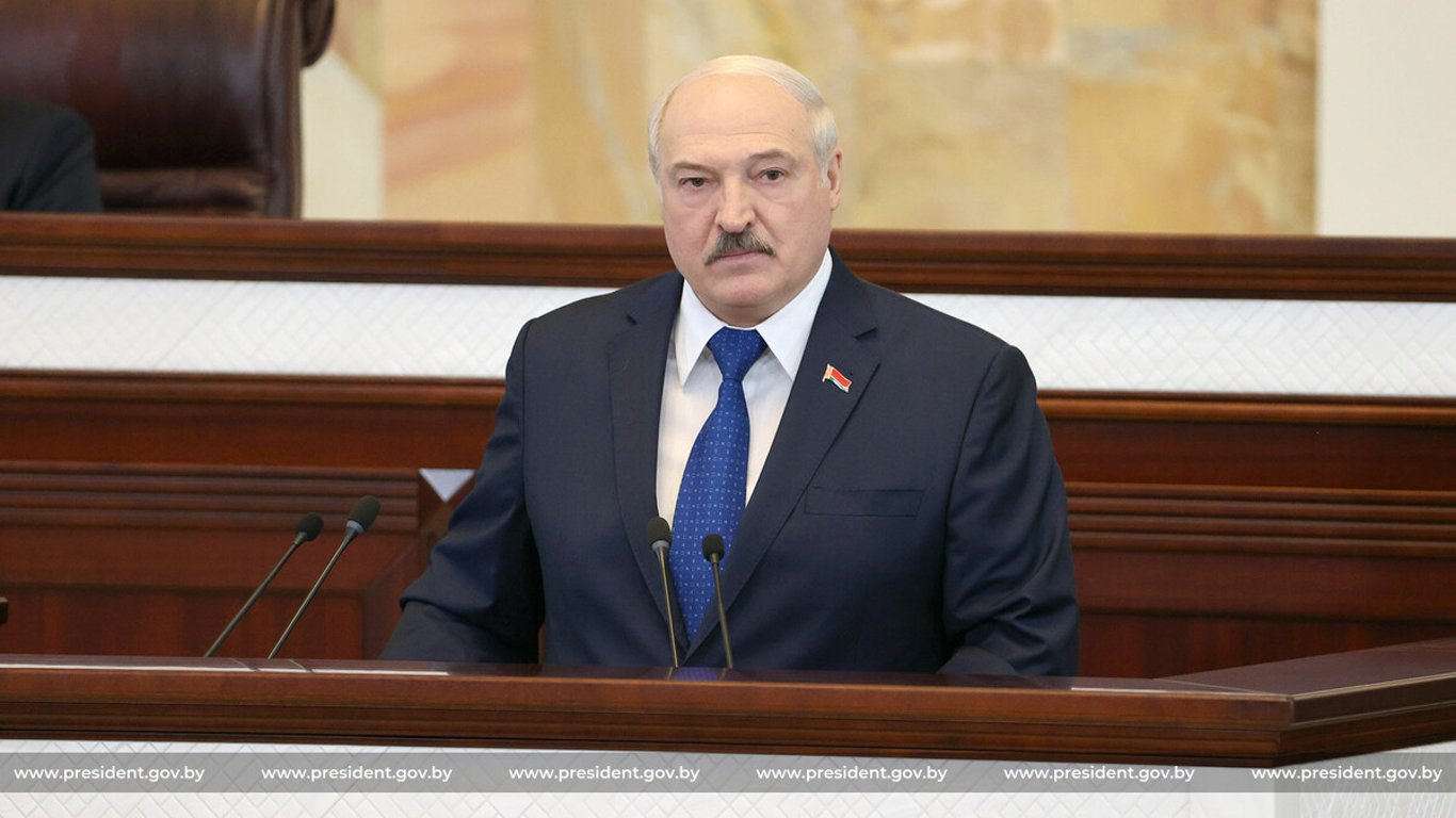 Естонія закликала Британію завадити Лукашенку виводити гроші через Лондон