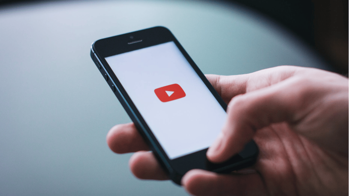 YouTube планирует обновить правила