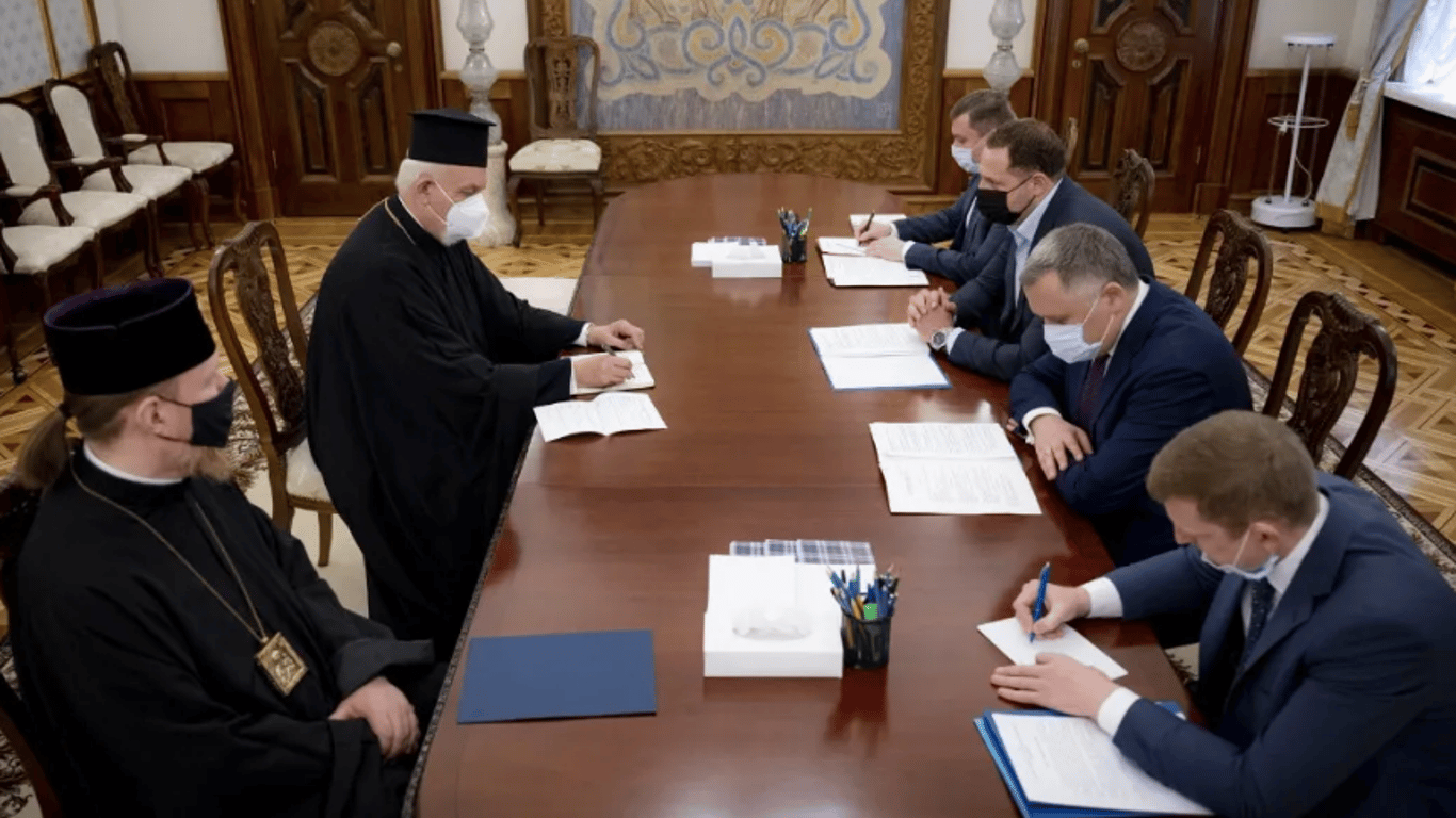 Вселенский патриарх посетит Украину