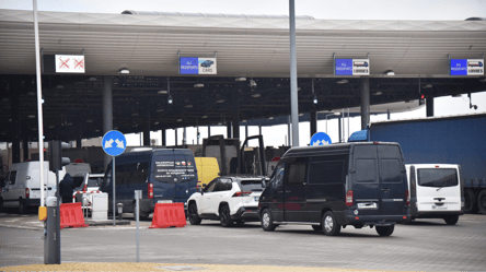 Утворилися затори — які КПП найзавантаженіші сьогодні - 285x160