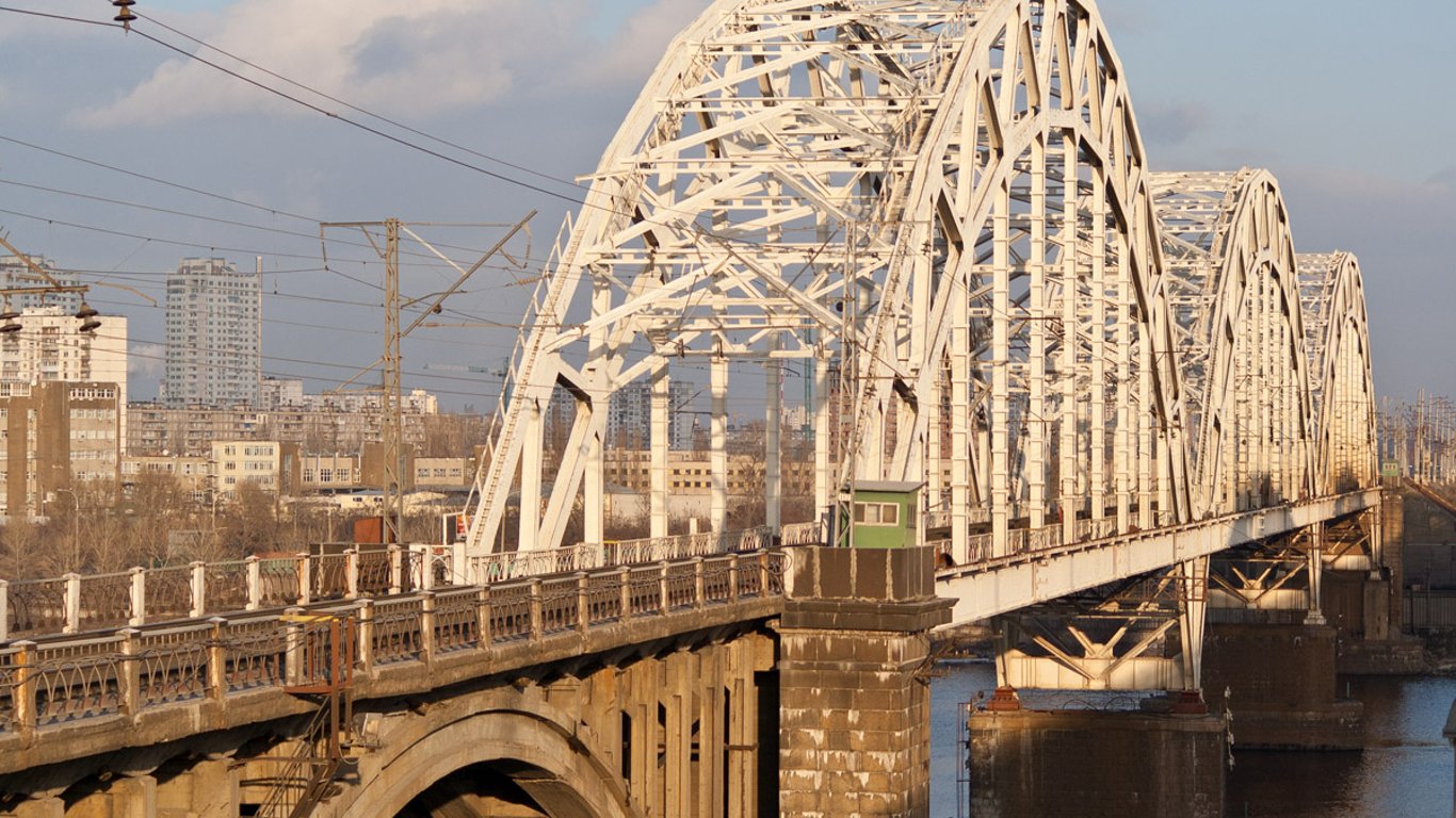 Дарницкий мост в Киеве - когда достроят