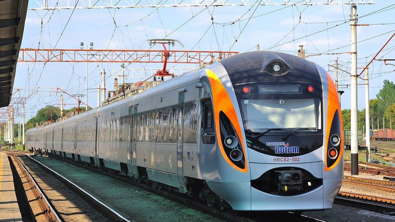 Укрзалізниця - з 1 червня з Києва запускається потяг до Угорщини та Австрії