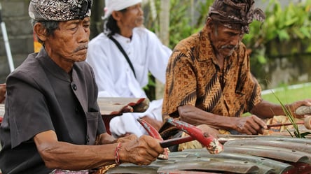 Из Джакарты на Бали? Как переселение чиновников Индонезии поможет экономике острова - 285x160