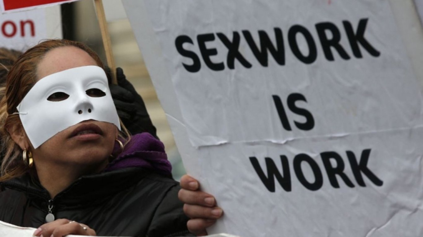 Легализуют ли секс-индустрию в Украине и в каких странах за такую работу назначают пенсию