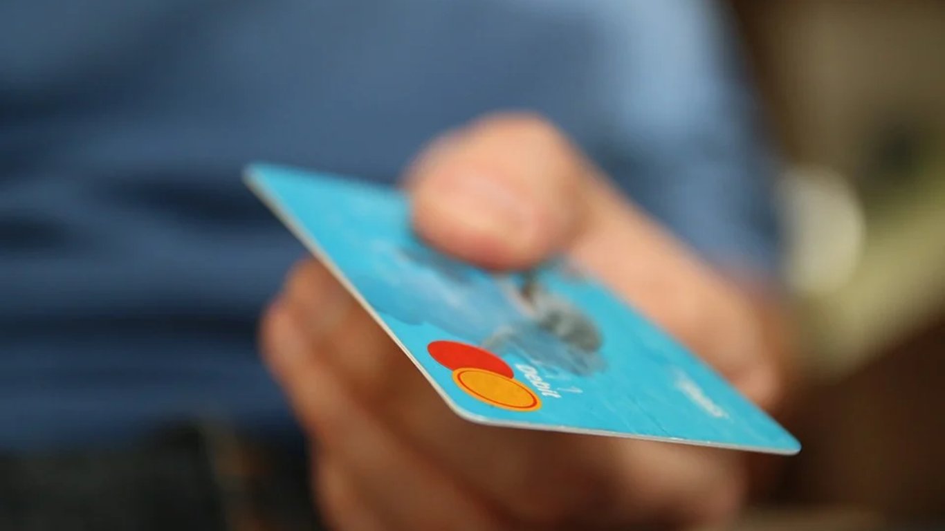 Не забувай про кредит: в якому разі "Ощадбанк" може заблокувати карту клієнта