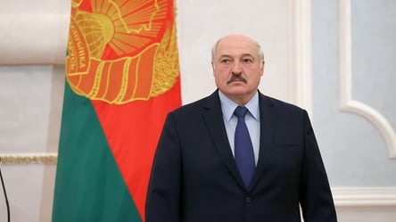 Лукашенка позбавили звання почесного доктора КНУ: подробиці - 285x160