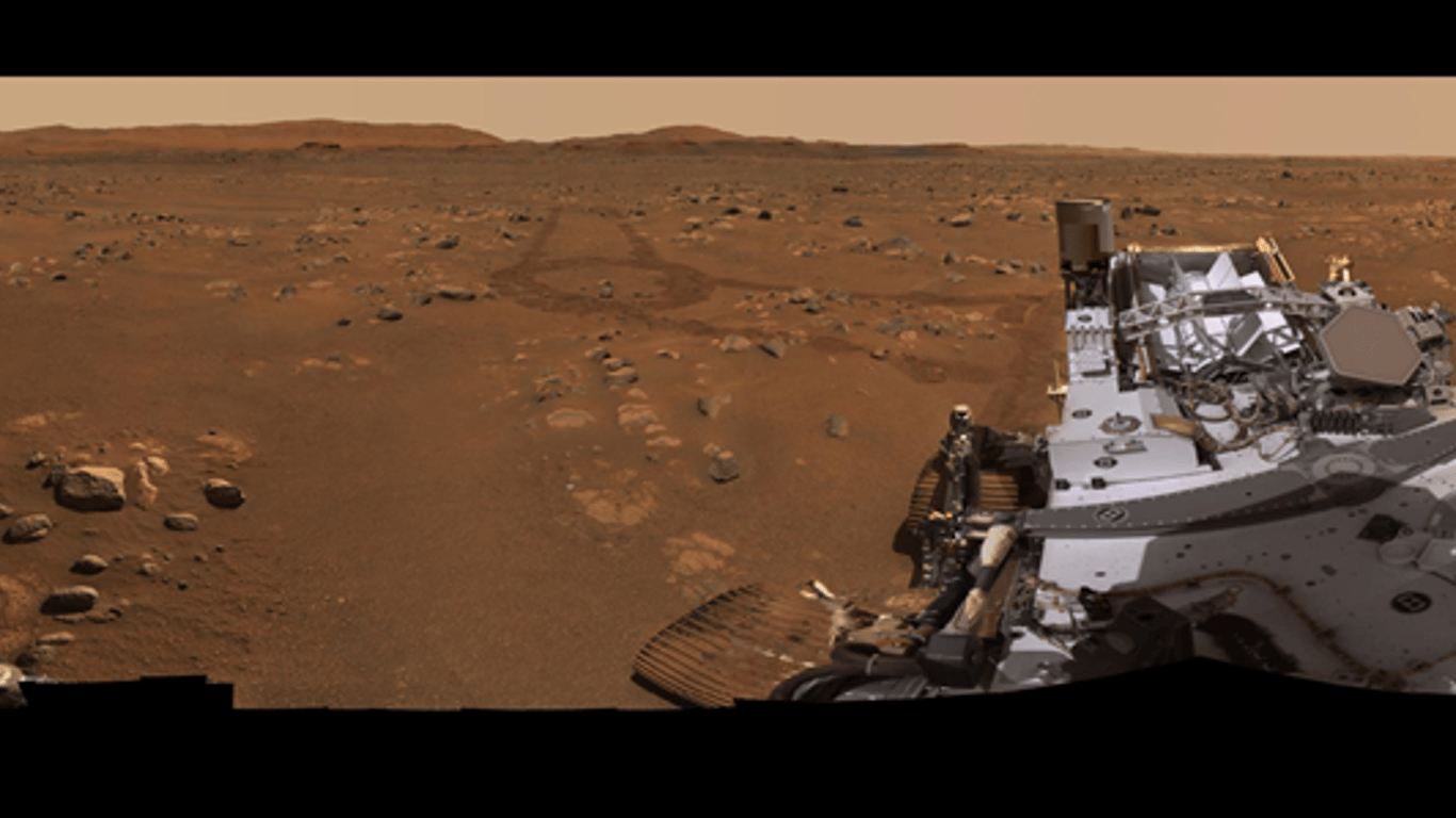 Как выглядит Марс - в сети показали панораму со звуками пустыни