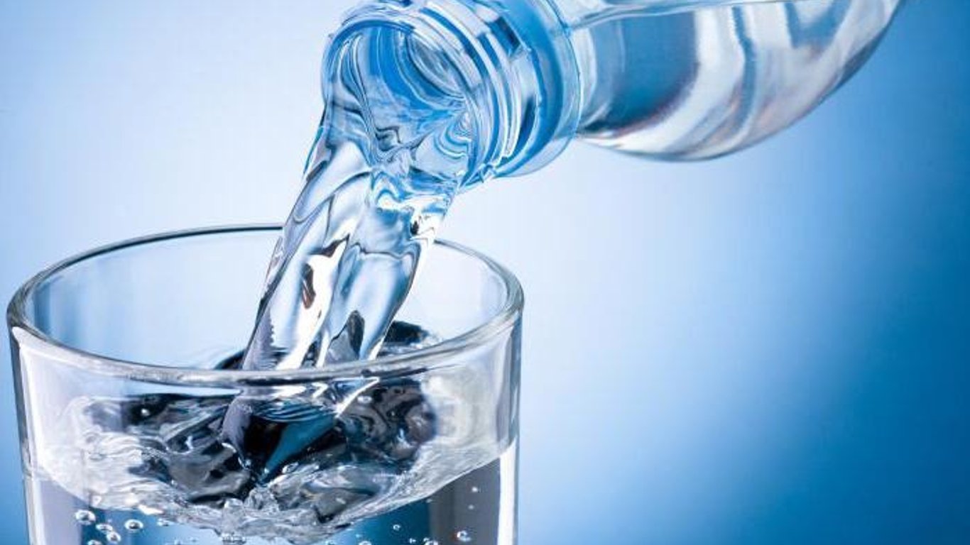 На Одещині у 10 населених пунктах питна вода не відповідає нормам