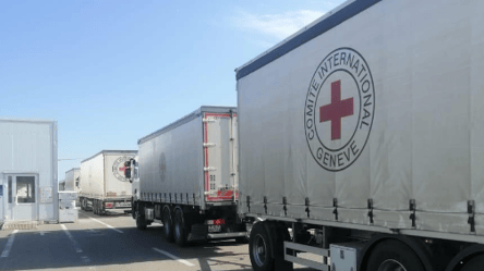 На окупований Донбас доставили понад 50 тонн гуманітарного вантажу - 285x160