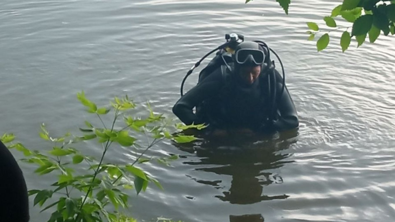 Дитина потонула у ставку на Харківщині — 6-річного хлопчика дістали з дна водойми
