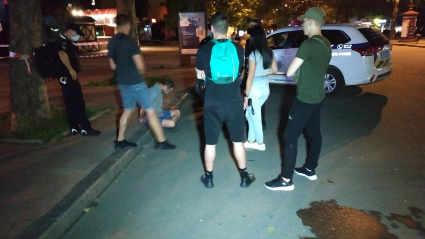 Стрельба в центре Николаева 21 июня — ранены двое людей