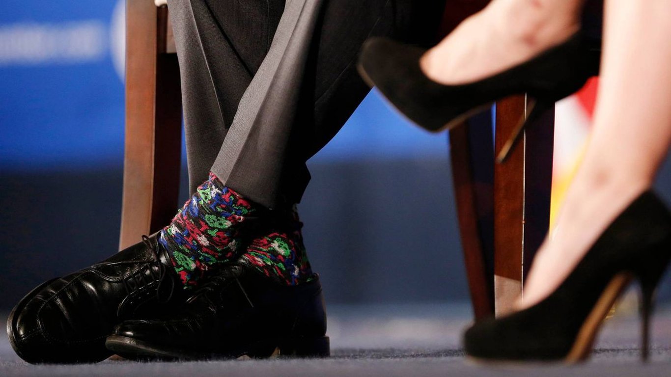 В Одесі депутат райради повеселив мережу кумедними шкарпетками