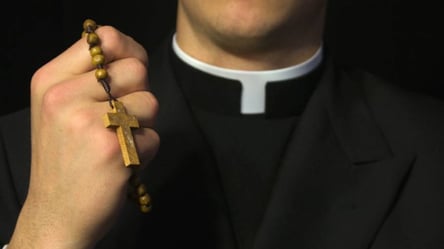 В Польше на священников обрушилась новая волна обвинений в педофилии: что известно - 285x160