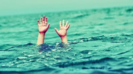 На Харьковщине во время отдыха у реки утонул 4-летний ребенок - 285x160