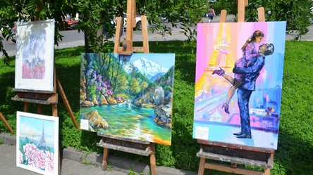 Франция за углом: в Одессе состоялась художественная выставка под открытым небом - 285x160
