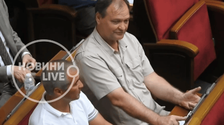 В Верховной Раде во время заседания депутаты голосовали под шахматы и "Квартал". Видео - 285x160