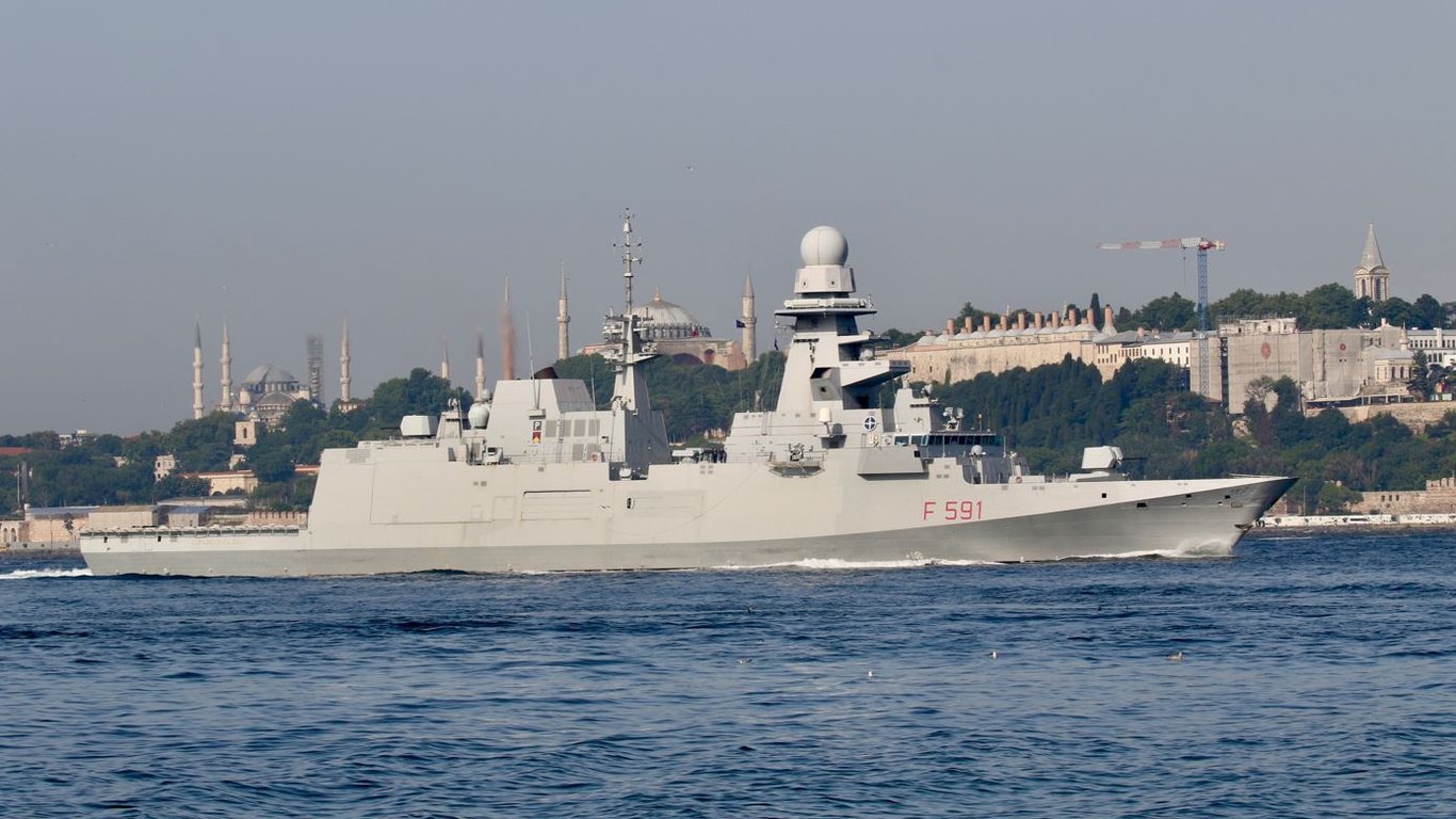 Корабли НАТО продолжают прибывать в Черное море - направляются в Одессу