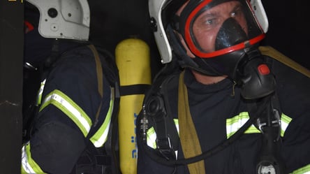 В Одесі посеред ночі евакуювали мешканців триповерхівки: що сталося - 285x160