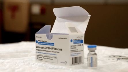 В Украине зарегистрировали американскую вакцину против COVID-19 - 285x160