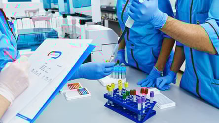 У будні хворих побільшало: COVID-статистика Одеської області 6 липня - 285x160