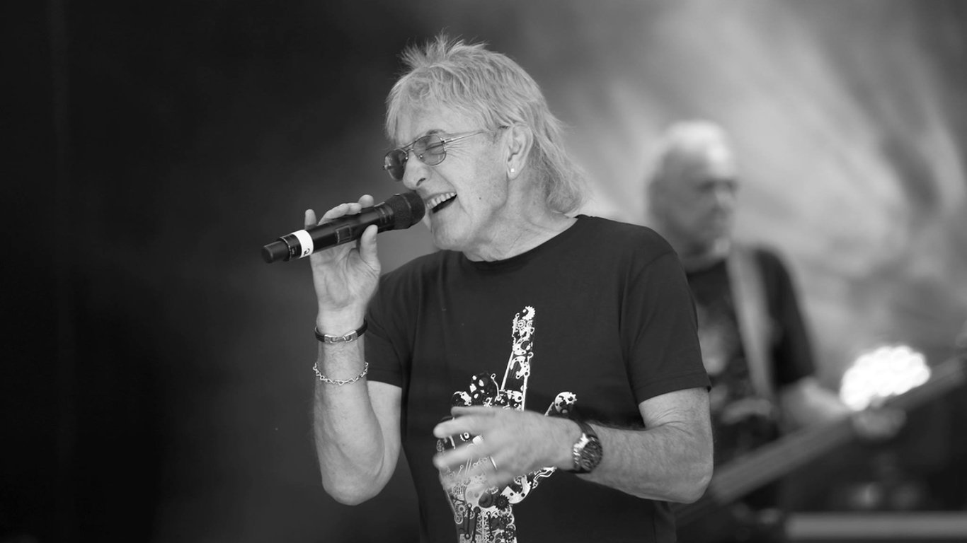 Помер екс-вокаліст легендарного рок-гурту Uriah Heep
