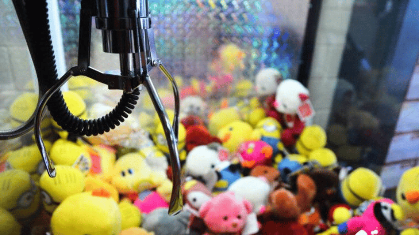В Тернополе автомат с игрушками ударил током 8-летнюю девочку