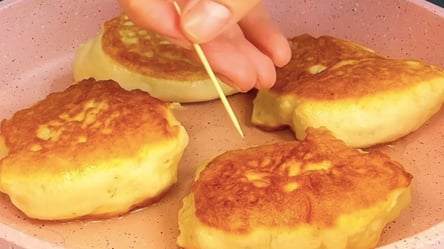 Оладки, як булочки за 5 хвилин на сніданок: швидкий рецепт без дріжджів - 285x160