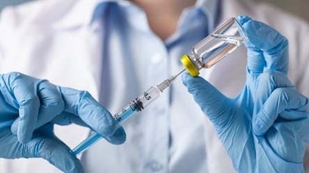 Безкоштовна вакцинація проти COVID-19: де та коли можна щепитися в Одесі - 285x160
