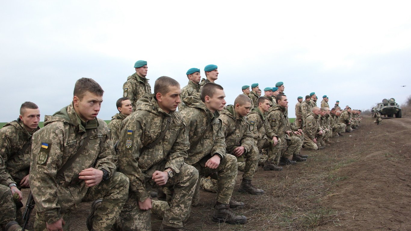 Деструктивная традиция с "совка" - в Одесской области разгорелся скандал из-за дедовщины в армии