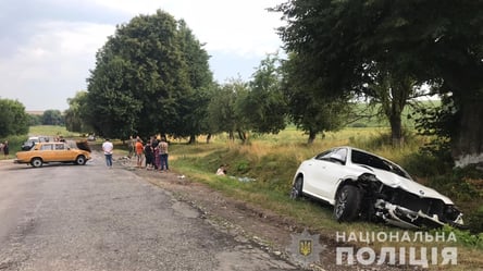 В Винницкой области беременная на BMW снесла пешеходов: двое погибли и есть пострадавшие. Фото - 285x160