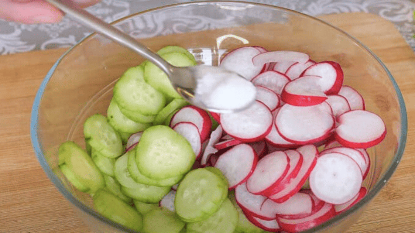 салат на літо з редискою