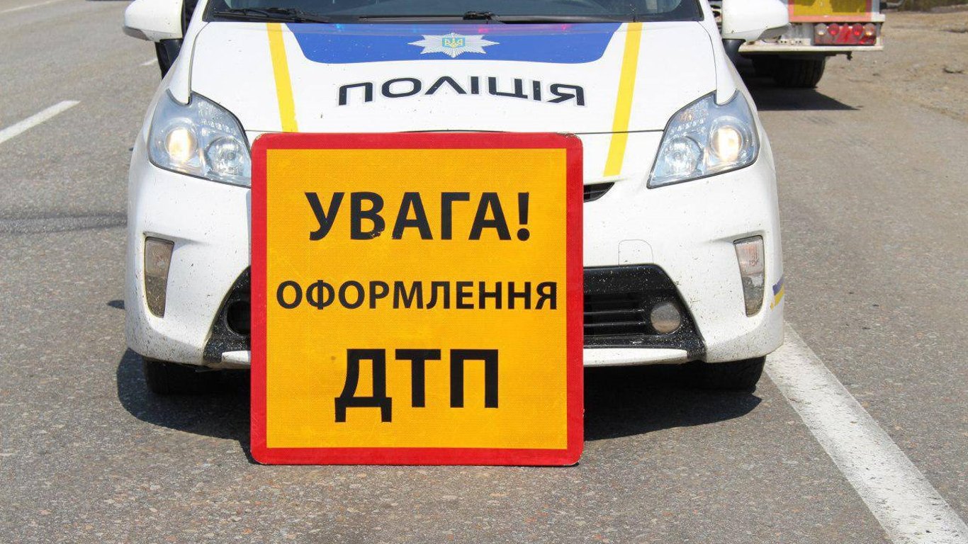 Майор полиции погиб в ДТП, везя преступника - подробности трагедии в Донецкой области