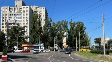 В Одесі на площі Незалежності змінилась схема руху: деталі - 285x160