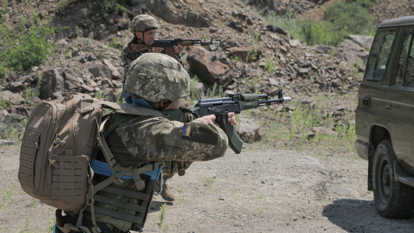 Ситуація на Донбасі - 15 липня окупанти вісім разів зривали "тишу"