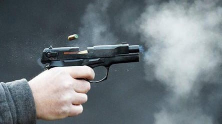 Стрельба в Киеве: из автоматического оружия ранен мужчина - 285x160