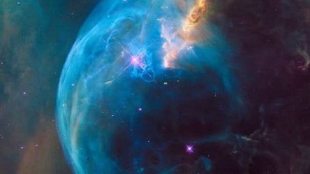 Яскравіша за сонце у мільйон разів: NASA показало унікальну зірку. Фото - 285x160